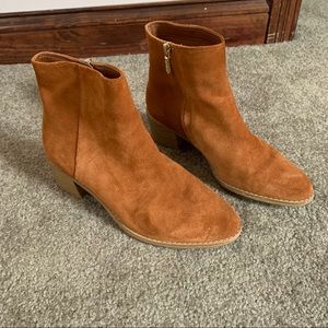 Clarks Brown Suede Bootie 7
